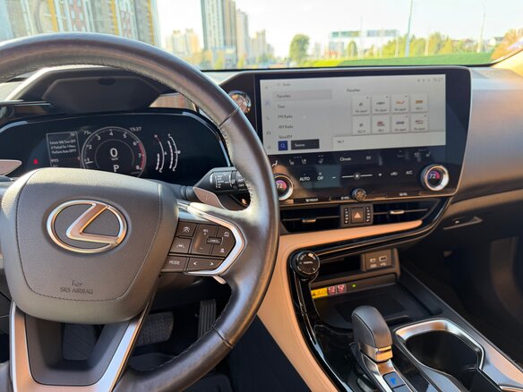 2021 Lexus NX 350 II, чёрный, 4000000 рублей - вид 24