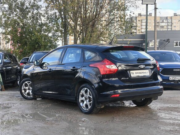 2011 Ford Focus III, чёрный, 609000 рублей - вид 8