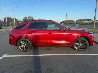 2023 Genesis GV70 I, красный, 4300000 рублей, вид 4