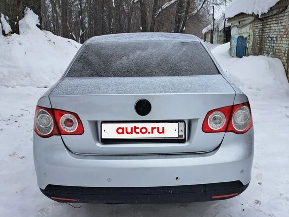 2008 Volkswagen Jetta V, серебристый, 475000 рублей - вид 5