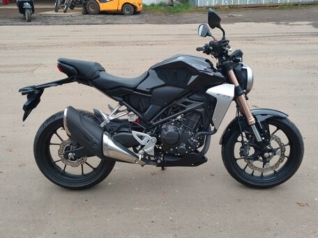 2019 Honda CB250R, чёрный, 449000 рублей, вид 1