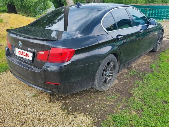 2011 BMW 5 серии 523i VI (F10/F11/F07), чёрный, 1200000 рублей - вид 7