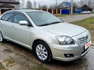 2007 Toyota Avensis II Рестайлинг, серебристый, 620000 рублей, вид 3
