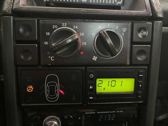 2004 Lada (ВАЗ) 2112, серебристый, 80000 рублей - вид 17
