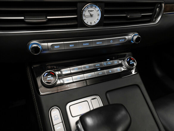 2019 Genesis G90 I Рестайлинг, чёрный, 2690000 рублей - вид 29