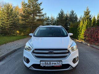 2017 Ford Kuga II Рестайлинг, белый, 1490000 рублей, вид 4