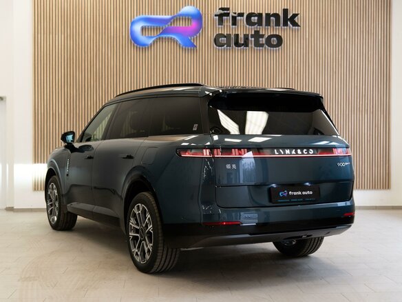 2026 Lynk & Co 900, синий, 8500000 рублей - вид 29