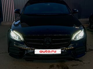 2019 Mercedes-Benz E-Класс 220 d V (W213, S213, C238), чёрный, 3500000 рублей, вид 2