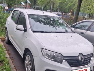 2020 Renault Sandero II Рестайлинг, белый, 605000 рублей, вид 1