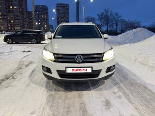 2011 Volkswagen Tiguan I Рестайлинг, белый, 1100000 рублей, вид 4