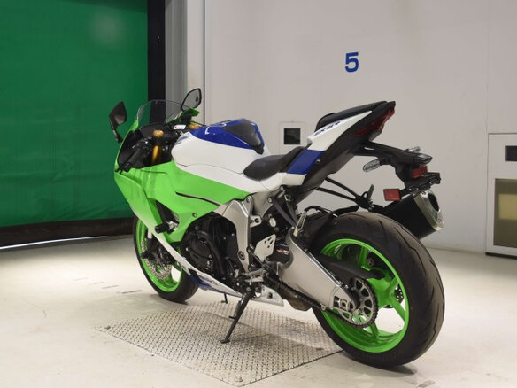 2024 Kawasaki ZX-6 Ninja, зелёный, 1250000 рублей - вид 5