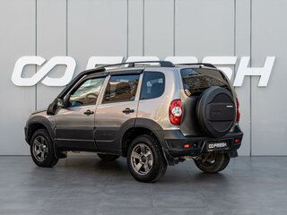 2020 Lada (ВАЗ) Niva Off-road, серый, 810000 рублей, вид 2