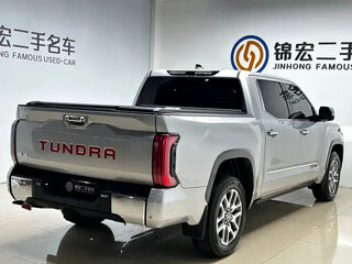 2023 Toyota Tundra Double Cab III, серебристый, 8900000 рублей, вид 5