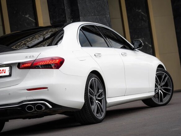 2021 Mercedes-Benz E-Класс AMG 53 AMG V (W213) Рестайлинг, белый, 8000000 рублей - вид 8