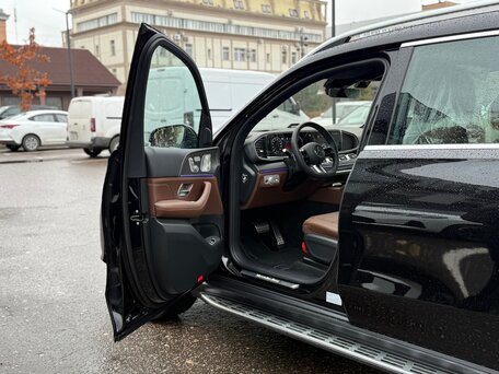 2025 Mercedes-Benz GLS 450 II (X167) Рестайлинг, чёрный, 12740000 рублей, вид 4