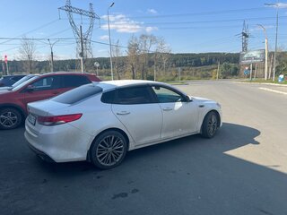 2018 Kia Optima IV Рестайлинг, белый, 1350000 рублей, вид 2