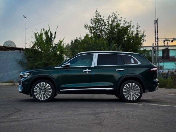 2026 Geely Monjaro (Xingyue L) I Рестайлинг 2 (China Market), зелёный, 4135000 рублей - вид 6