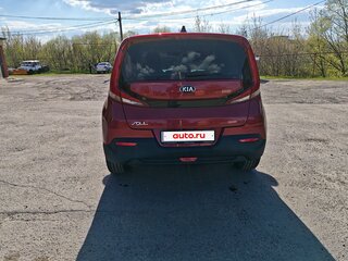 2020 Kia Soul III, красный, 1750000 рублей, вид 3