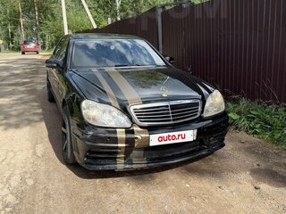 2001 Mercedes-Benz S-Класс 500 Long IV (W220), чёрный, 900000 рублей, вид 1