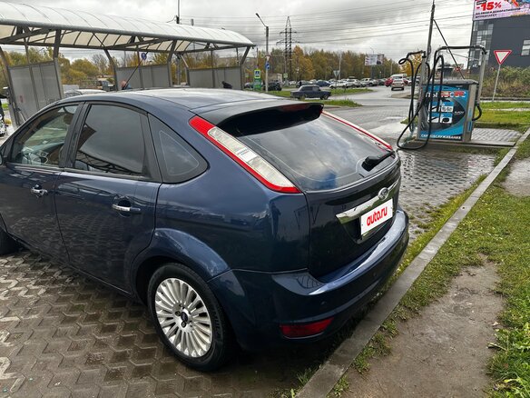 2009 Ford Focus II Рестайлинг, синий, 500000 рублей - вид 5
