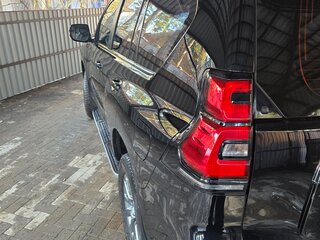 2018 Toyota Land Cruiser Prado 150 Series Рестайлинг 2, чёрный, 4900000 рублей, вид 4