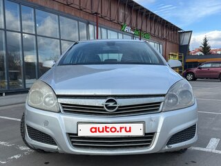 2008 Opel Astra H Рестайлинг, серебристый, 200000 рублей, вид 3