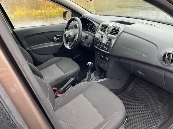 2020 Renault Logan Stepway II Рестайлинг, коричневый, 1175000 рублей - вид 7