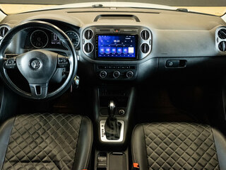2015 Volkswagen Tiguan I Рестайлинг, серый, 1689000 рублей, вид 5