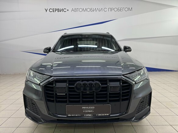 2022 Audi Q7 45 TDI II (4M) Рестайлинг, серый - вид 3