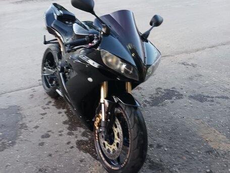2005 Yamaha YZF-R1, чёрный, 650000 рублей, вид 1