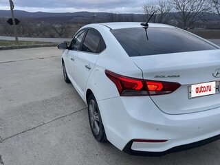 2018 Hyundai Solaris II, белый, 1500000 рублей, вид 3