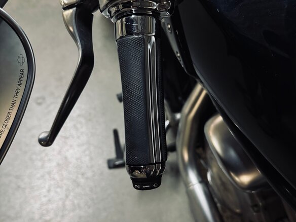 2009 Harley-Davidson V-Rod, чёрный, 1700000 рублей - вид 13