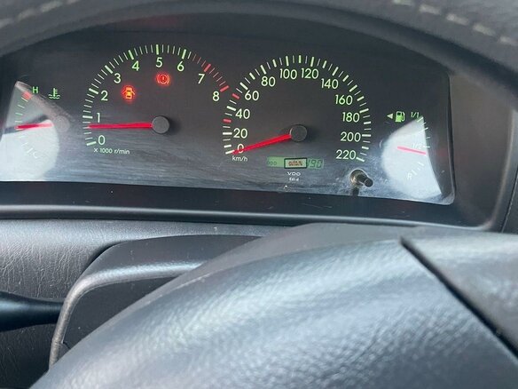 2004 Toyota Corolla IX (E120, E130), серый, 370000 рублей - вид 10