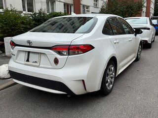 2020 Toyota Corolla XII (E210), белый, 1900000 рублей, вид 4