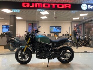 Benelli Leoncino 800