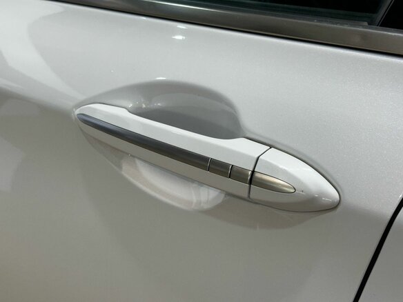 2015 Hyundai Genesis II, белый - вид 19