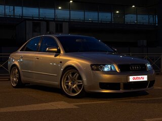 2004 Audi A4 II (B6), серебристый, 520000 рублей, вид 4