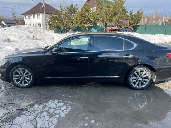 2012 Lexus LS 460 IV Рестайлинг, чёрный, 1700000 рублей - вид 4