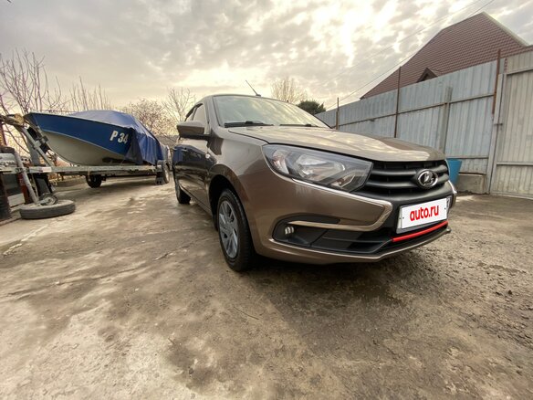 2020 Lada (ВАЗ) Granta I Рестайлинг, коричневый, 850000 рублей - вид 2