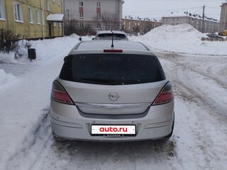 2011 Opel Astra H Рестайлинг, серебристый, 400000 рублей, вид 4
