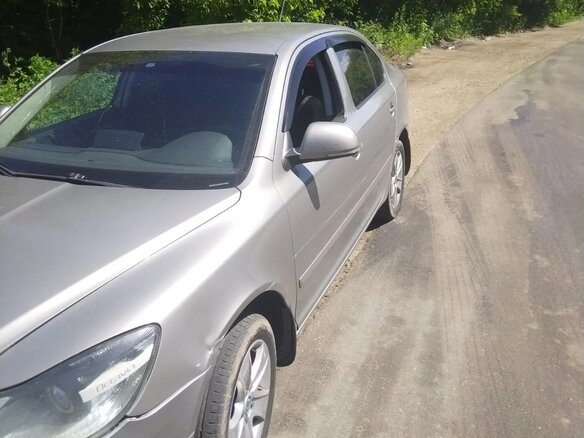 2013 Skoda Octavia II (A5) Рестайлинг, бежевый, 500000 рублей - вид 4