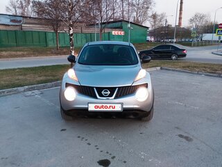 2013 Nissan Juke I, серебристый, 999000 рублей, вид 3