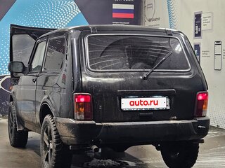2015 Lada (ВАЗ) 2121 (4x4) Urban I Рестайлинг, чёрный, 450000 рублей, вид 5