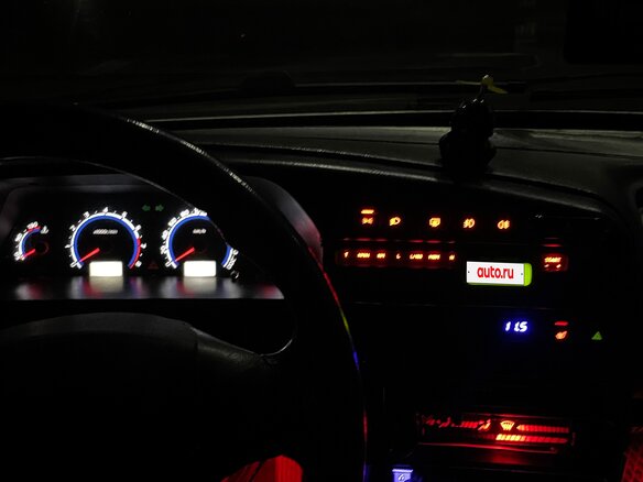 2011 Lada (ВАЗ) 2113, белый, 310000 рублей - вид 8