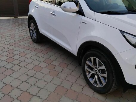 2014 Kia Sportage III Рестайлинг, белый, 1700000 рублей, вид 5
