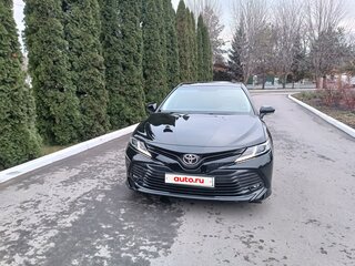 2018 Toyota Camry VIII (XV70), чёрный, 2850000 рублей, вид 2
