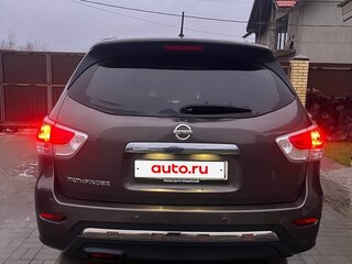 2015 Nissan Pathfinder IV, коричневый, 1300000 рублей, вид 4