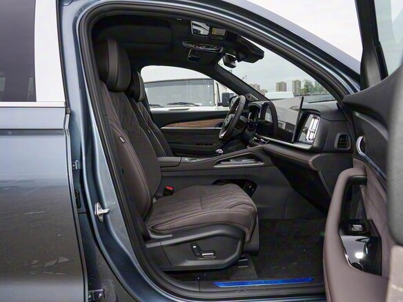 2026 Geely Monjaro (Xingyue L) I Рестайлинг 2 (China Market), синий - вид 28