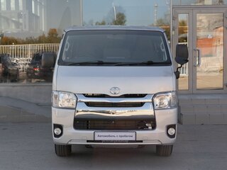 2017 Toyota HiAce H200 Рестайлинг, серый, 3150000 рублей, вид 2