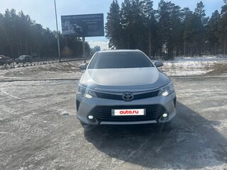 2011 Toyota Camry Japan Market VII (XV50), серебристый, 1800000 рублей, вид 1